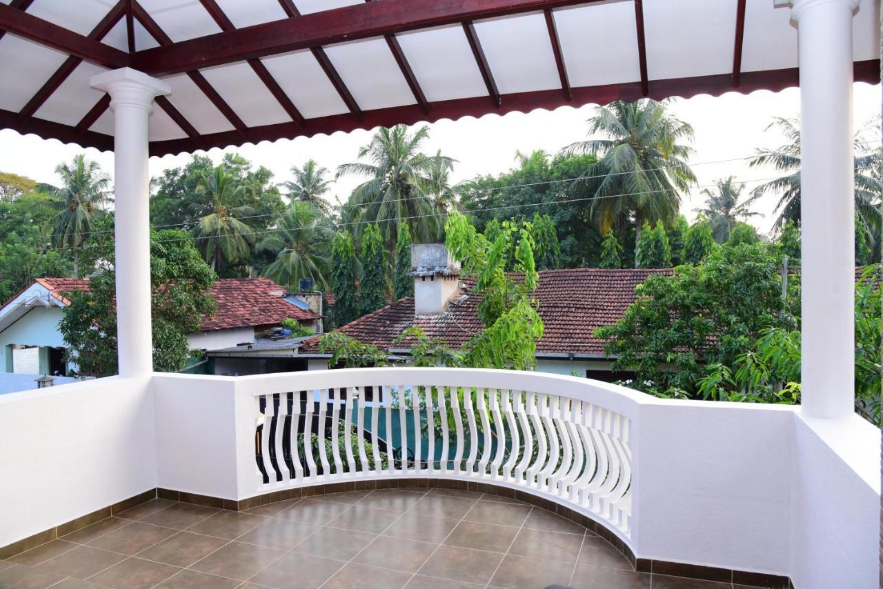 Airport Blessings Villa Katunayaka Exterior foto